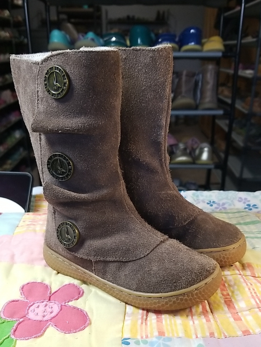 Livie & Luca Brown Suede Metal Button-Detail Kids Boots Size 8 Marchita